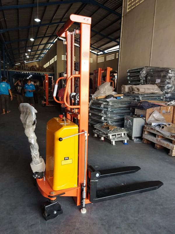 Hand lift Stacker Listrik Semi Electric merk Daltonlift seri DYC - Gambar 3