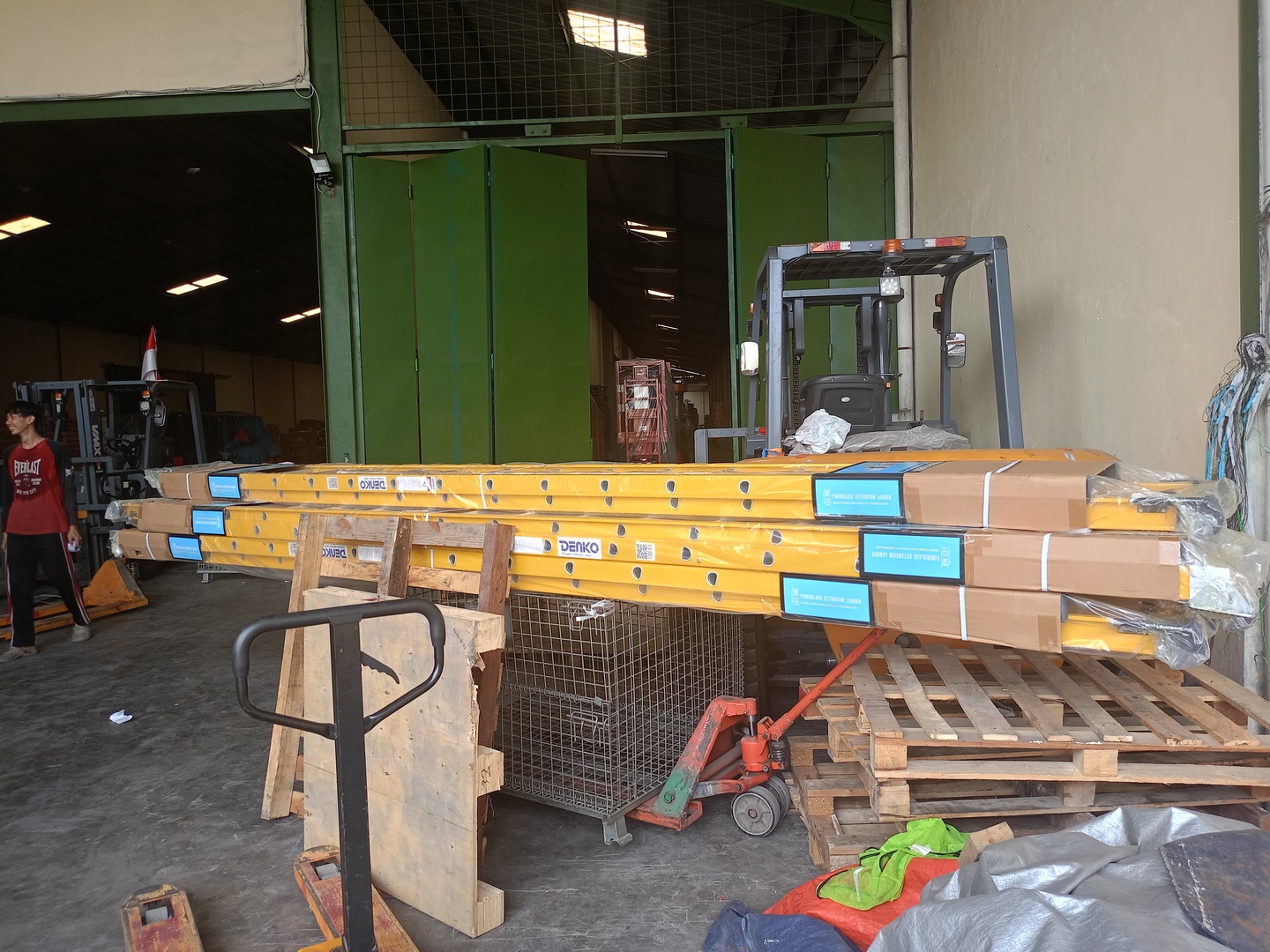 Distributor Tangga PLN Sliding Fiberglass 9.6 Meter 32 Feet - Gambar 15